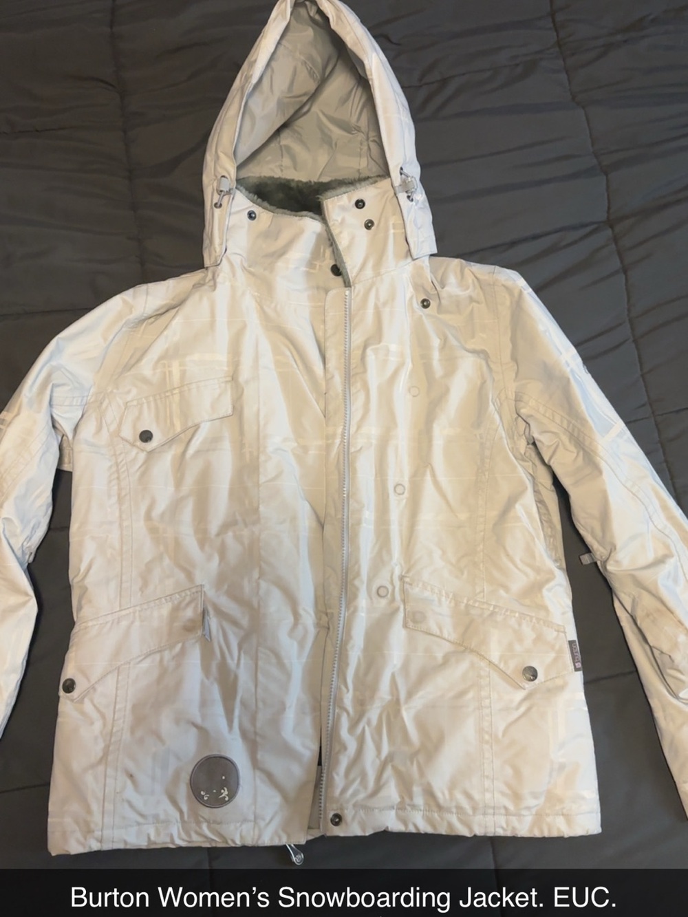Burton White Hooded Ski & Snow Jacket with Fur-Lined Collar